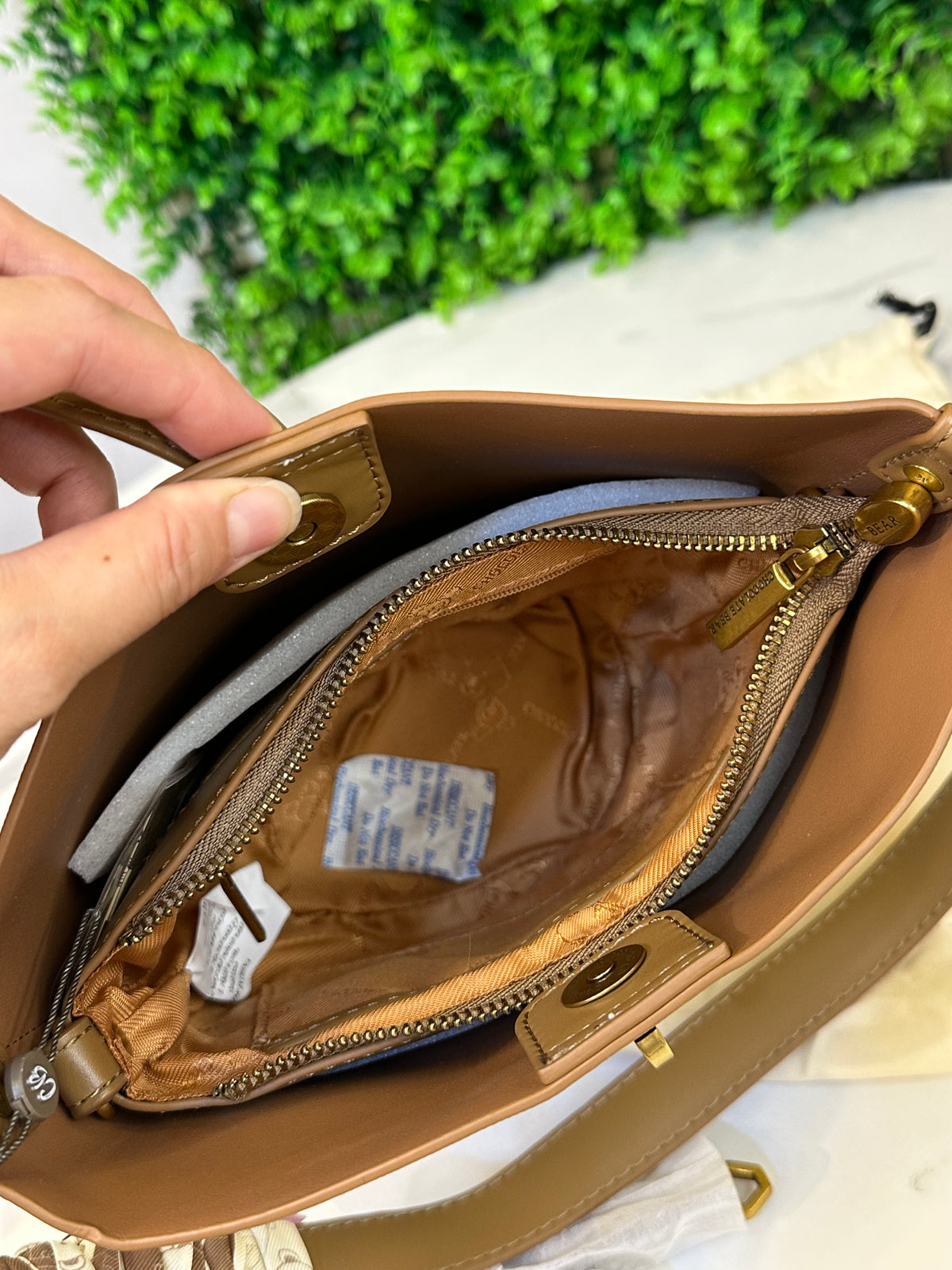 Chocolate Bear Bucket Bag