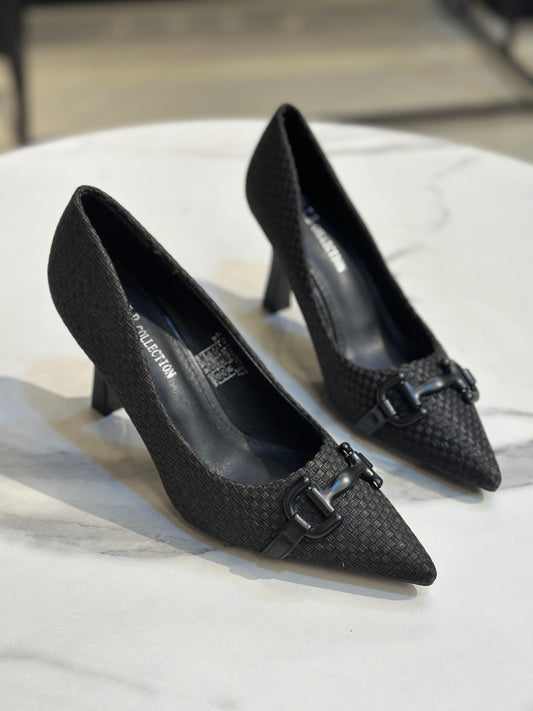 Chic Textured High Heels – Pointed Toe