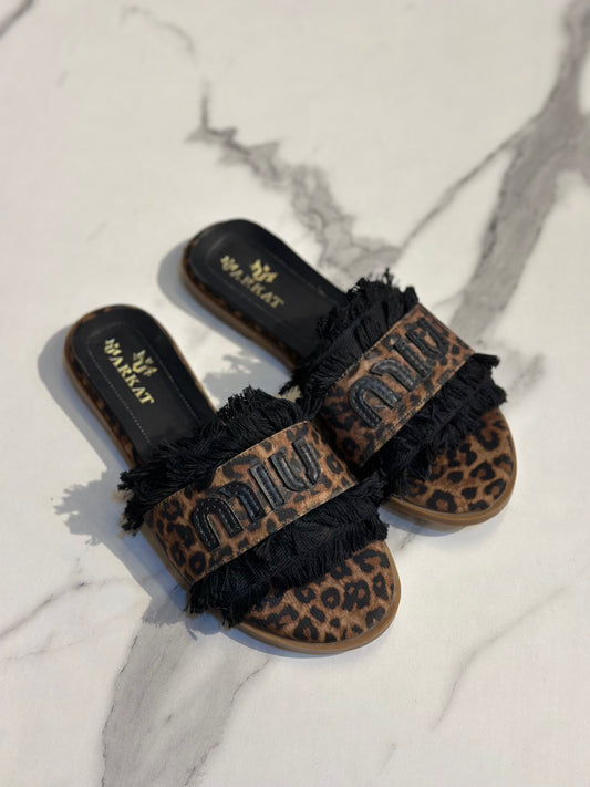Trendy miu miu -inspired Slipper