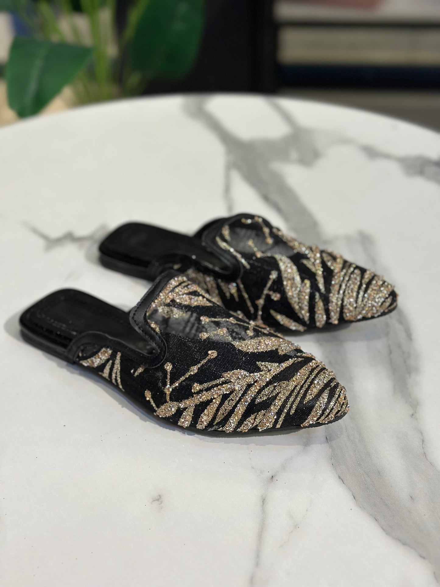 Glitter Print Pointed Mules