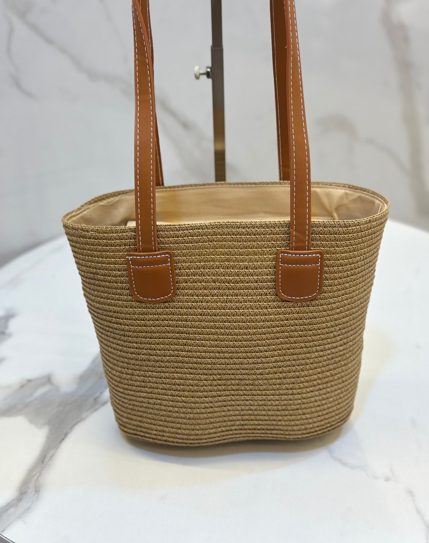alo Coastal Tote Bag -inspired