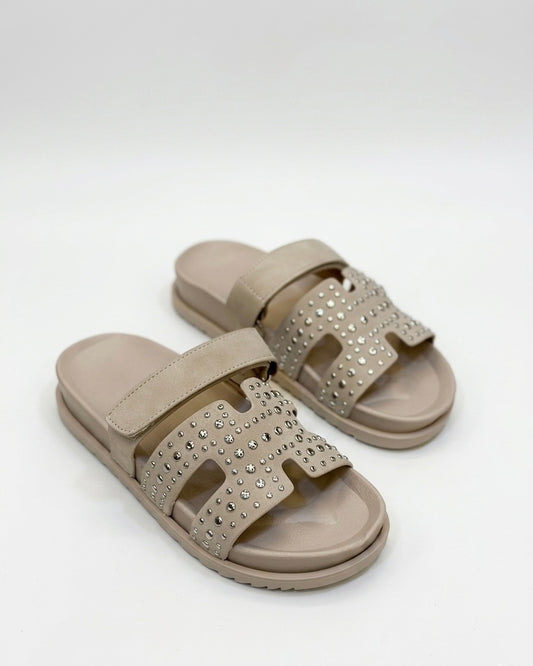 Studded Cutout Slide Sandals – Wide Strap Comfort Design