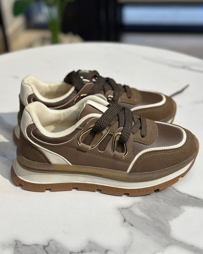Luxe Detail chunky Sneaker