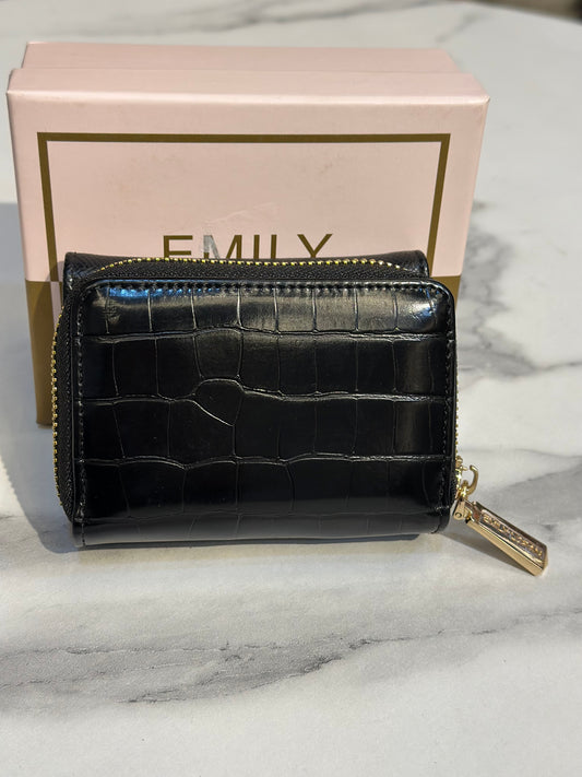 Emily loran Dual-Texture Leather Wallet with Zip Compartment