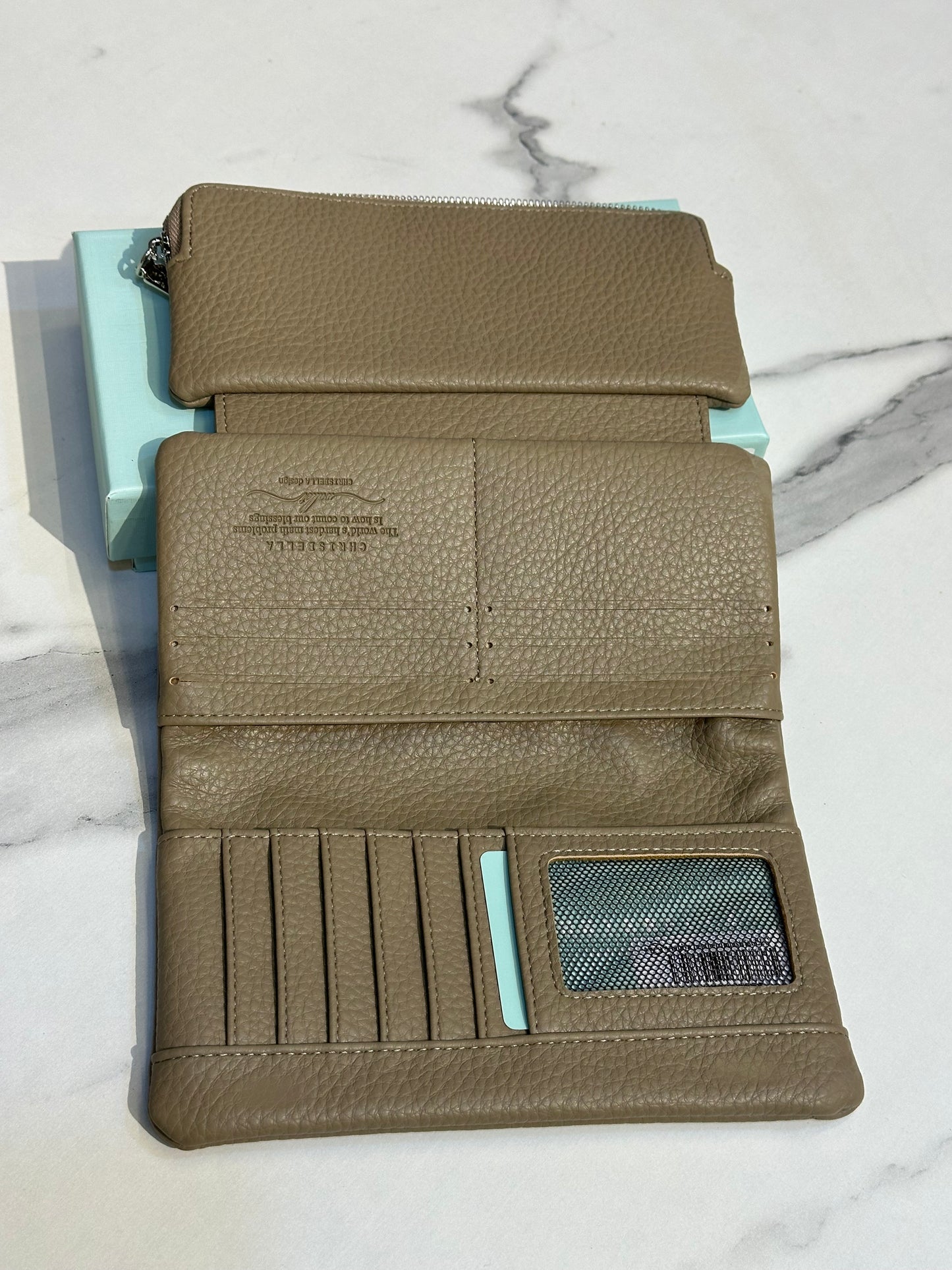 Crispella Foldable Magnetic Closure Women’s Wallet