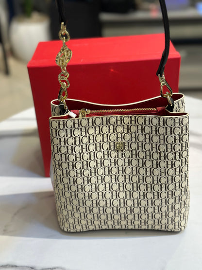 Elegant CH-Inspired Handbag – 2 Straps for Multiple Styles with Premium Box