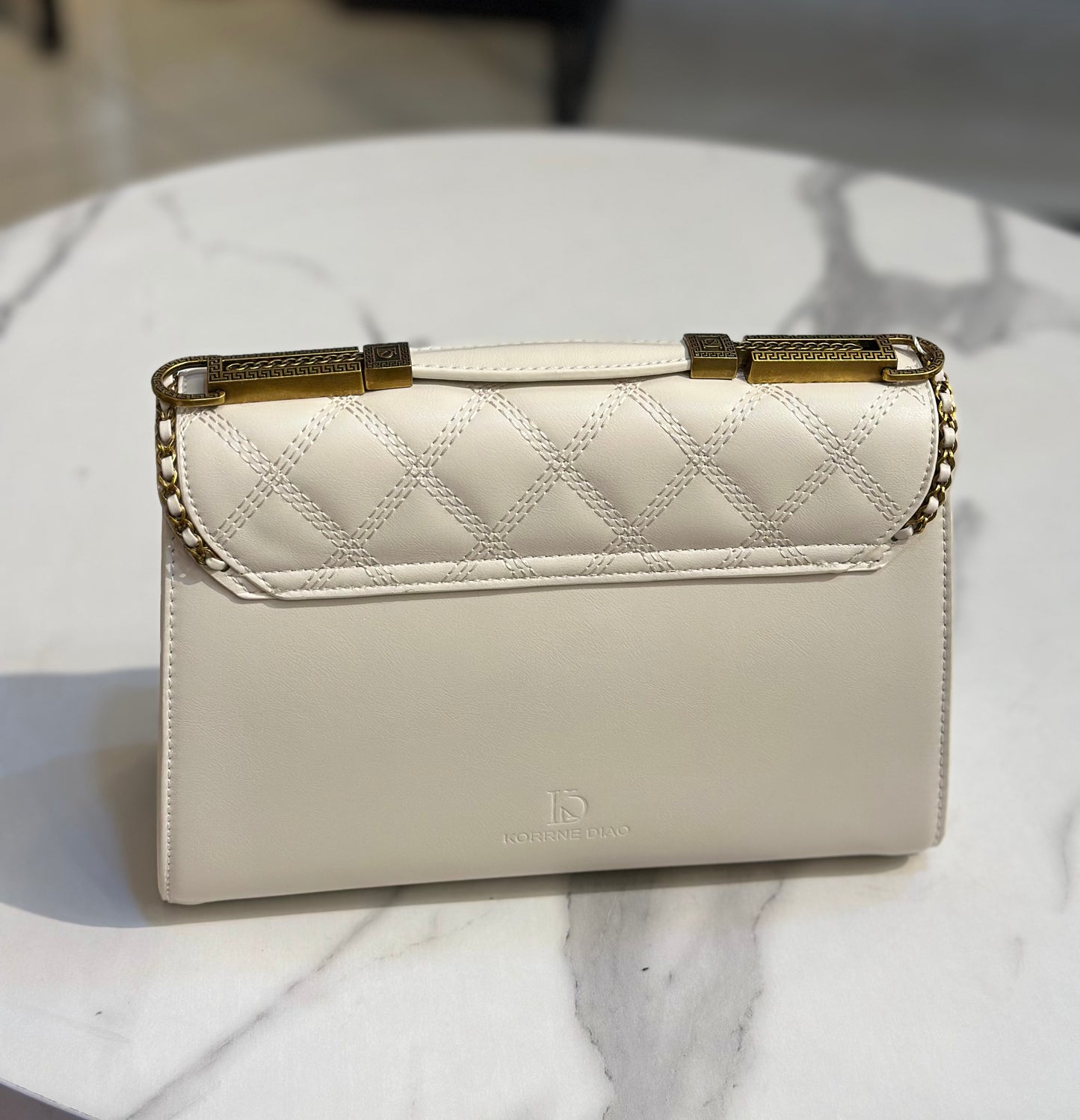 Antique Style Hand & Crossbody Bag – A True Statement Piece