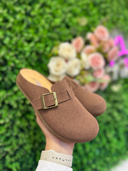 Birkenstock Classic Buckle Clog