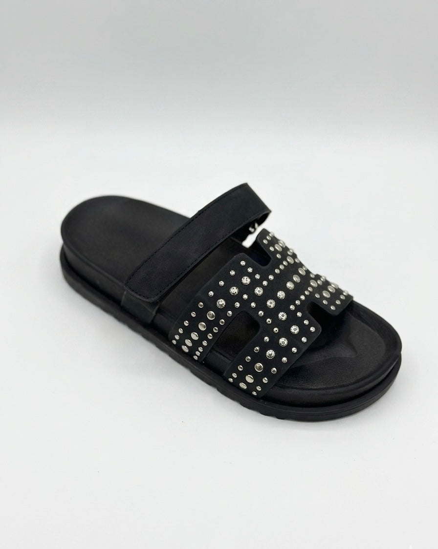 Studded Cutout Slide Sandals – Wide Strap Comfort Design