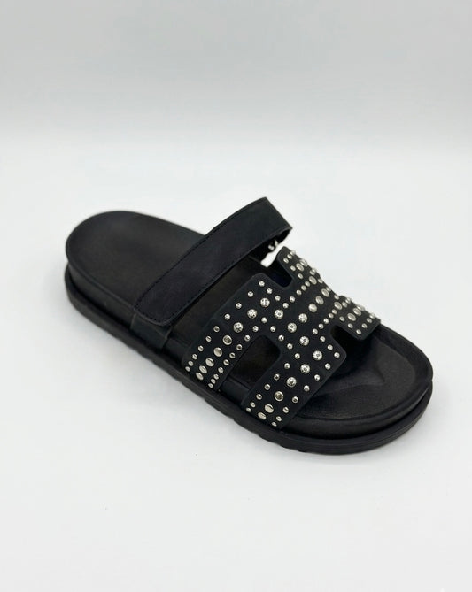 Studded Cutout Slide Sandals – Wide Strap Comfort Design