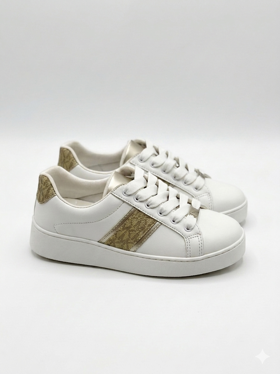 Everyday Chic Low-Top Sneakers