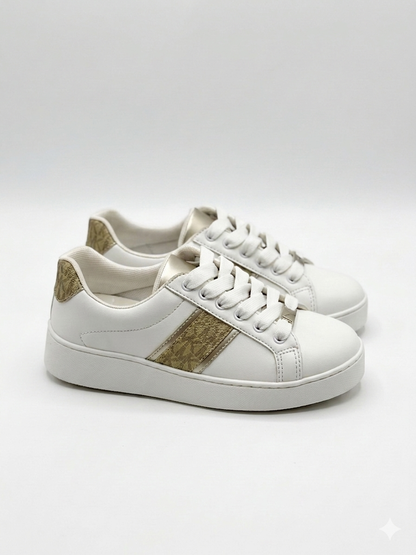 Everyday Chic Low-Top Sneakers