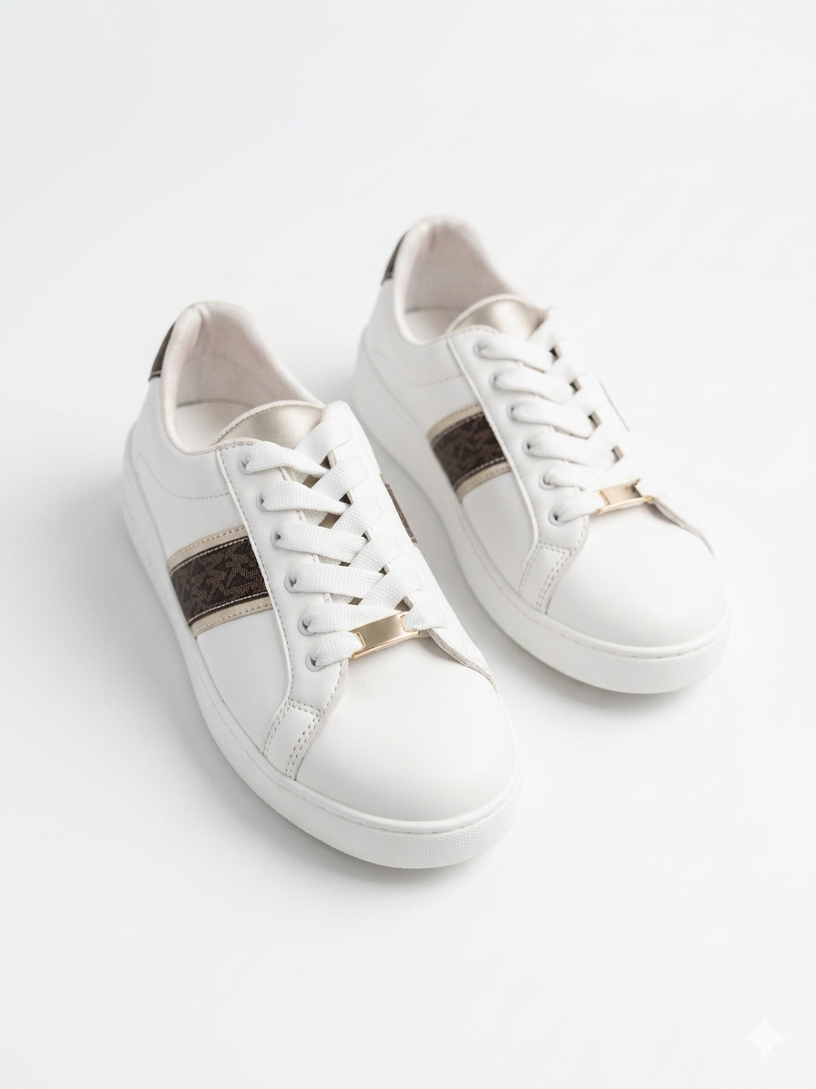 Everyday Chic Low-Top Sneakers