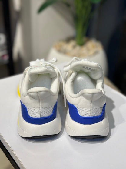 Running Sneakers – Vietnam Edition