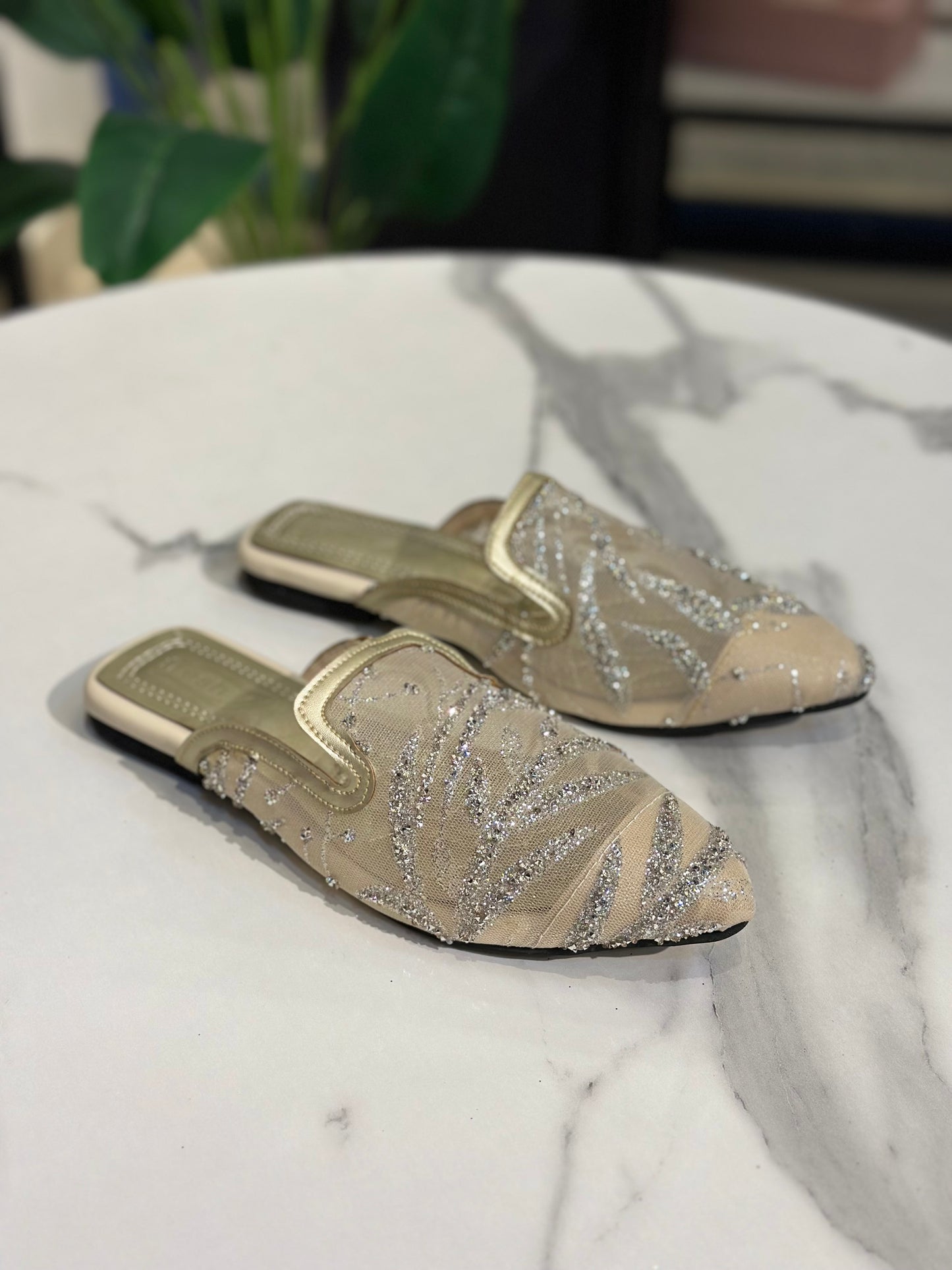 Glitter Print Pointed Mules