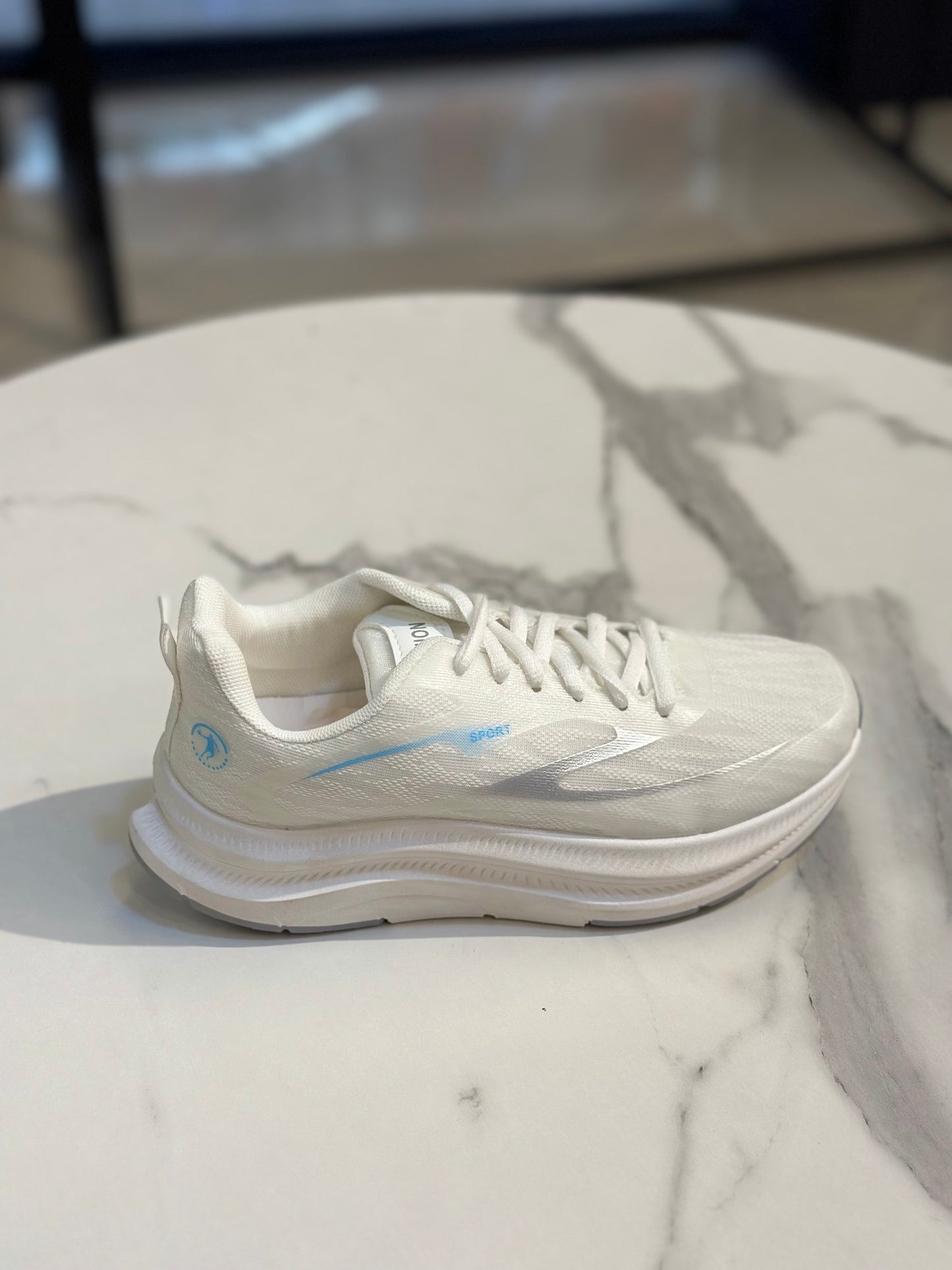Sport Sneakers – Lightweight Comfort Meets Everyday Style