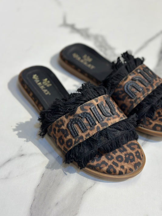 Trendy miu miu -inspired Slipper