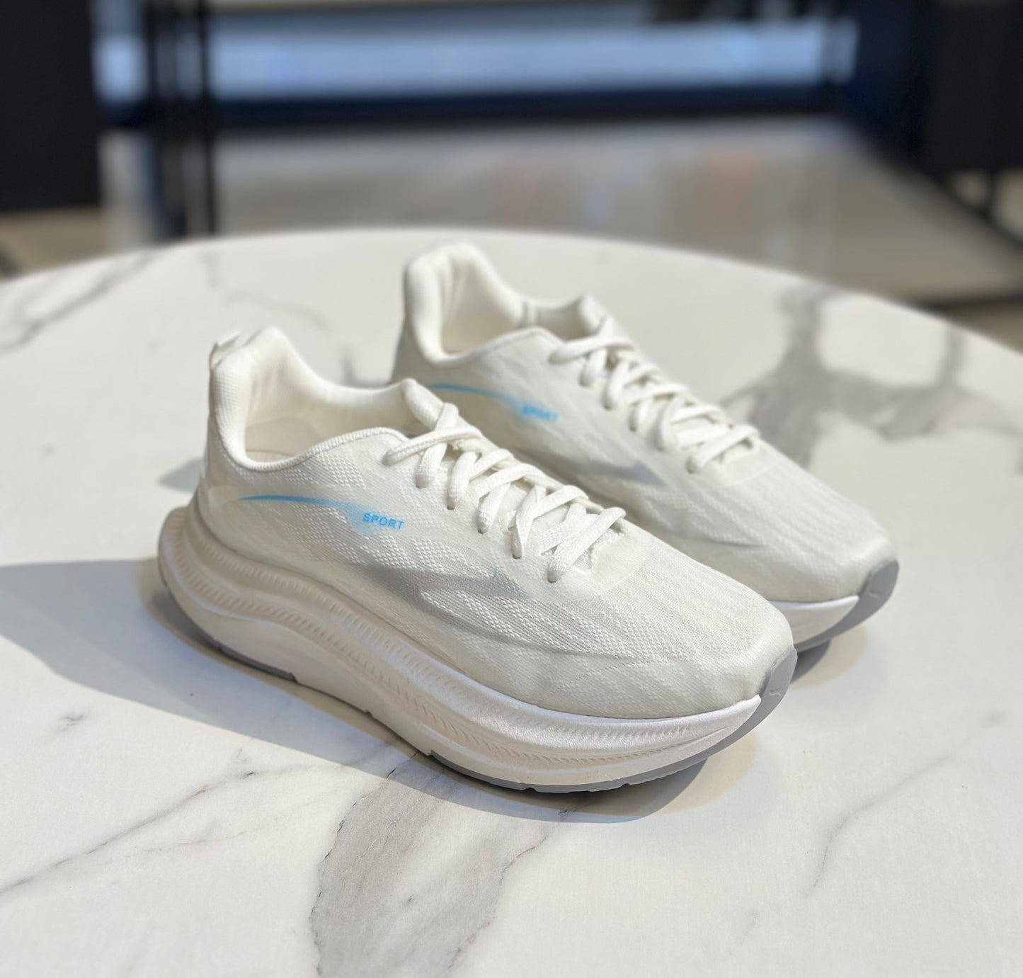 Sport Sneakers – Lightweight Comfort Meets Everyday Style