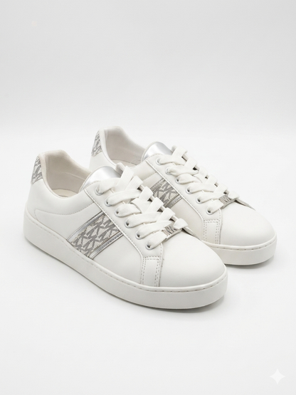 Everyday Chic Low-Top Sneakers