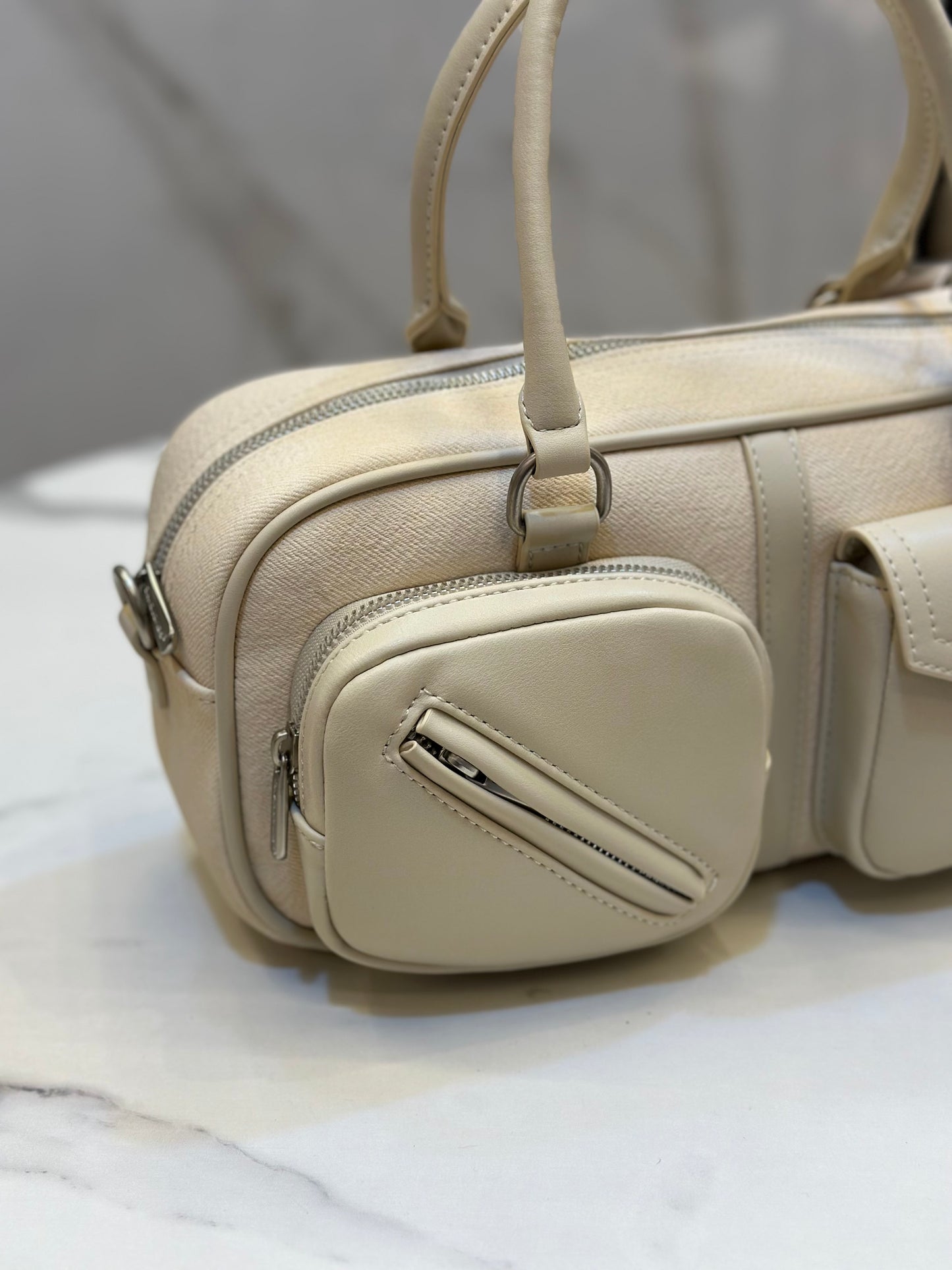 David Jones Casual Chic Handbag