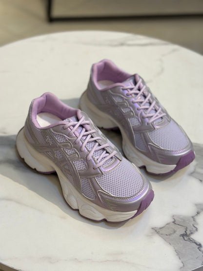 CloudWalk Chunky Comfort Sneakers