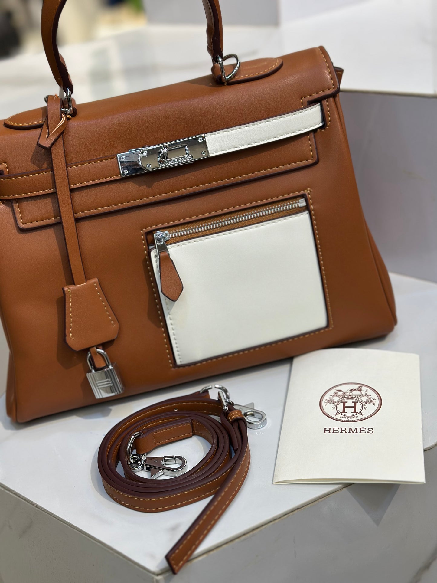 Hermès Mirror Quality Handbag with Full Accessories