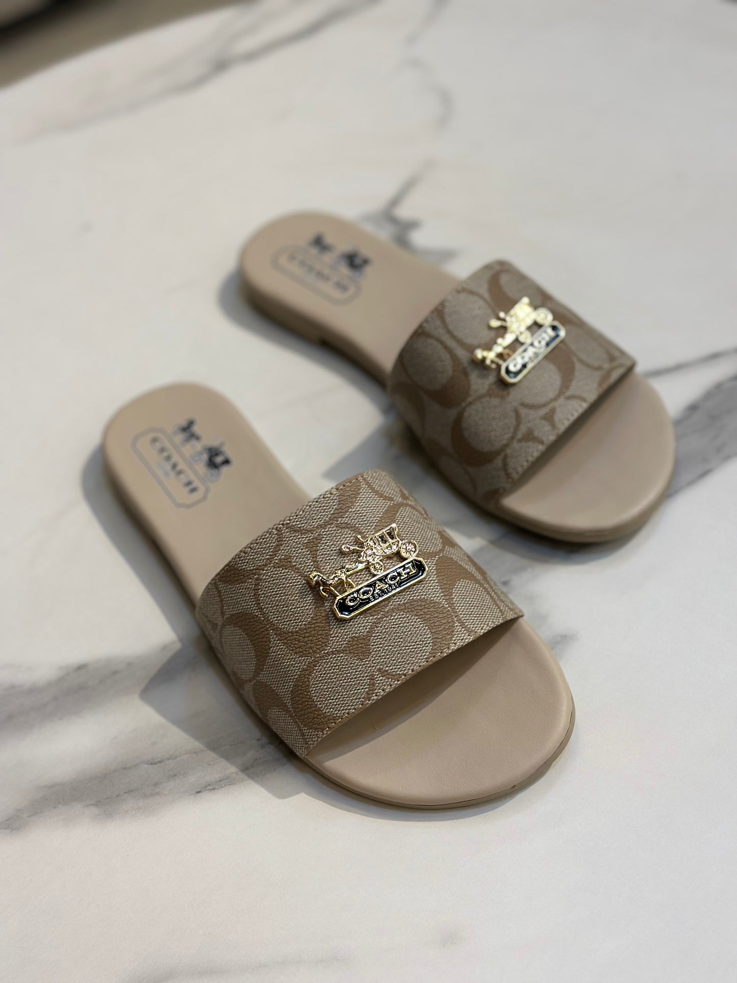Coach Slipper