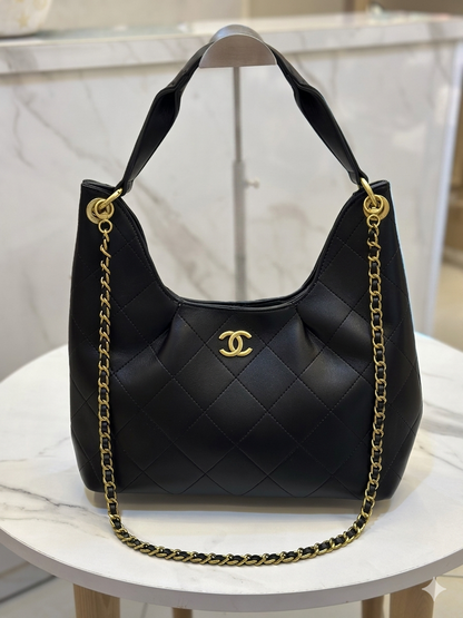 Chanel shoulder