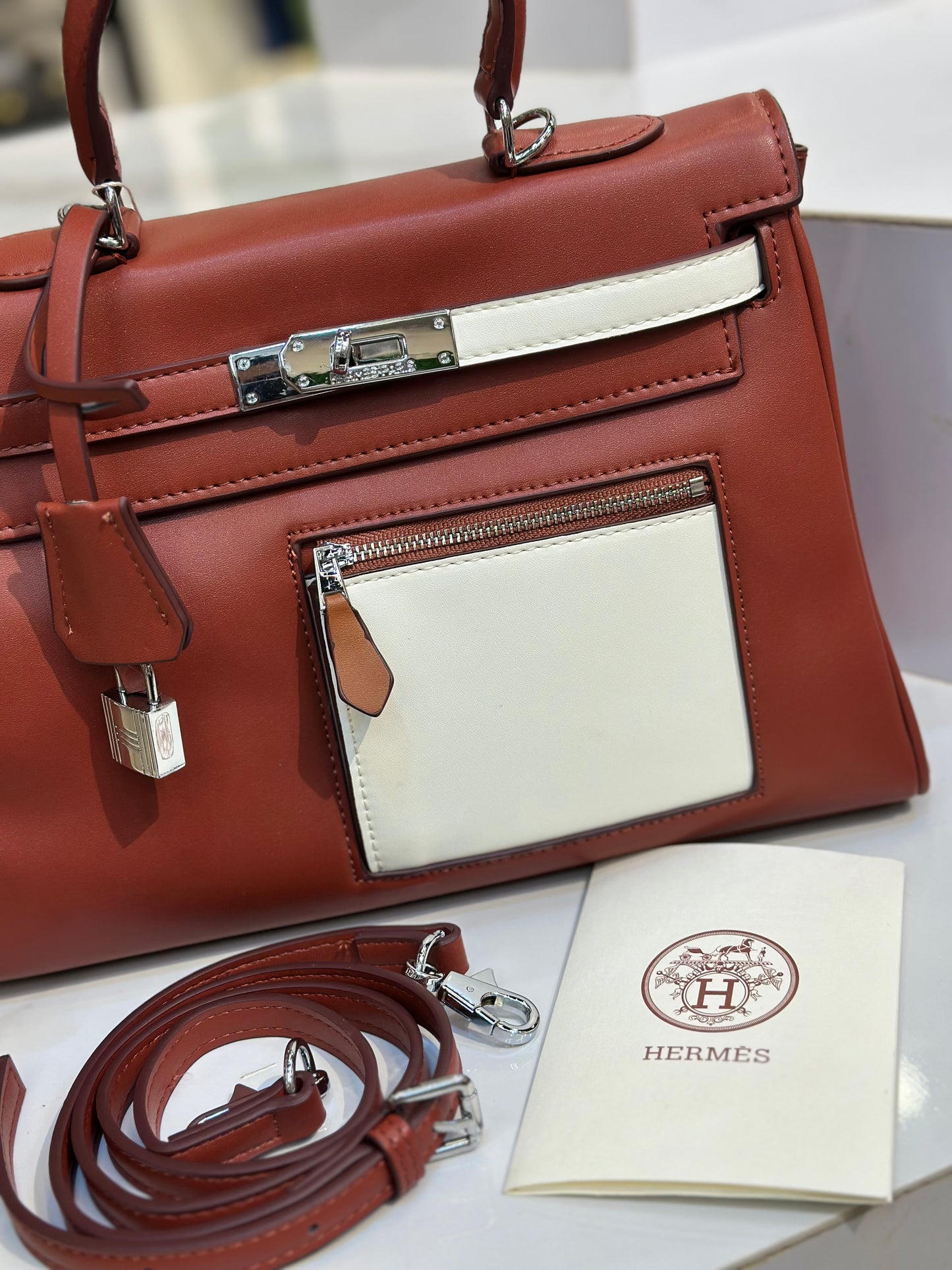 Hermès Mirror Quality Handbag with Full Accessories