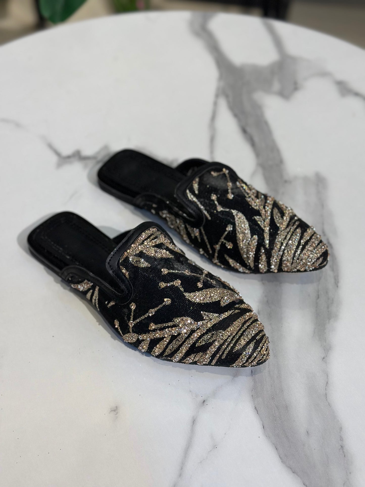 Glitter Print Pointed Mules
