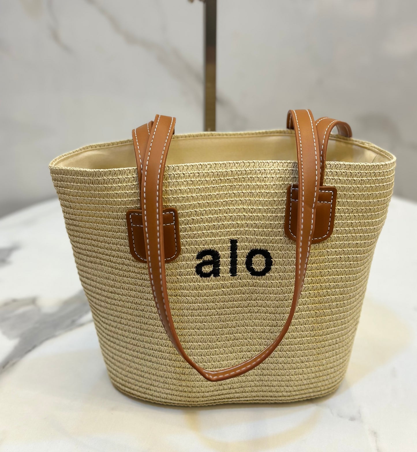 alo Coastal Tote Bag -inspired