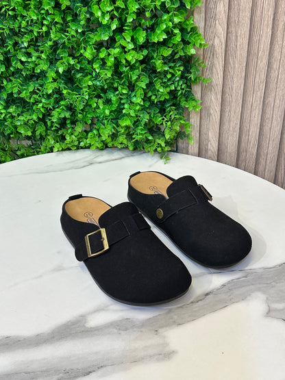 Birkenstock Classic Buckle Clog